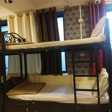Bandra Dormitory Only For Indian Mumbai Dış mekan fotoğraf