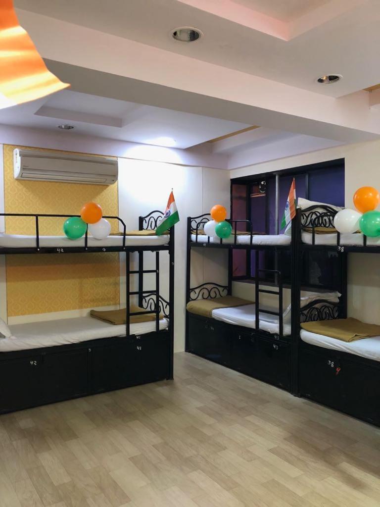 Bandra Dormitory Only For Indian Mumbai Dış mekan fotoğraf