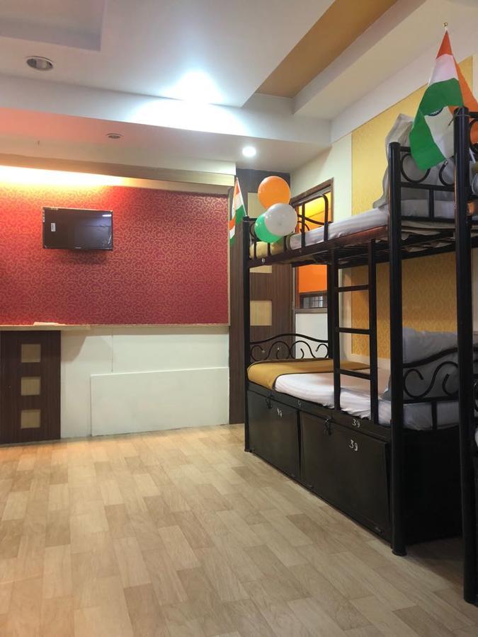 Bandra Dormitory Only For Indian Mumbai Dış mekan fotoğraf