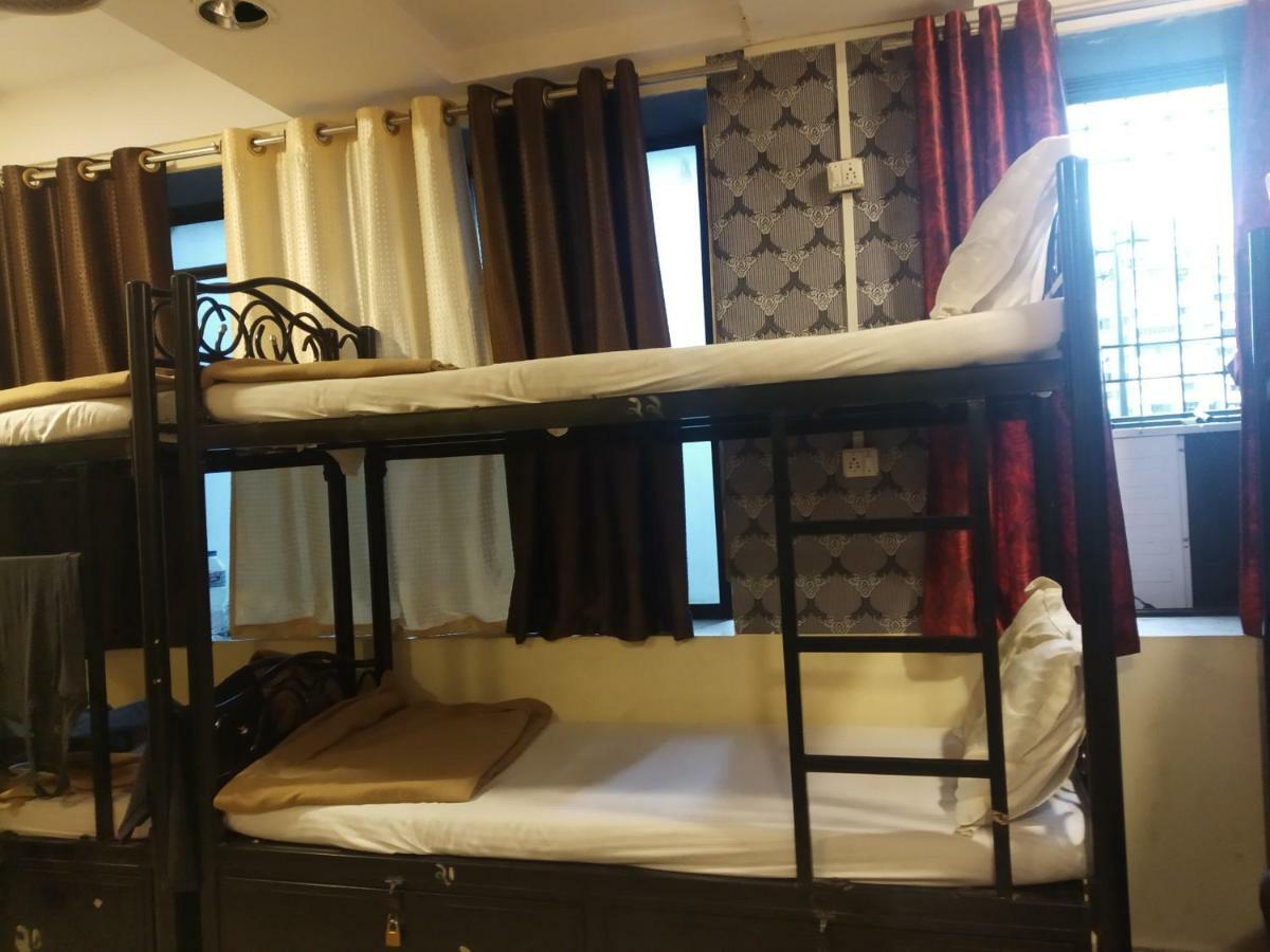 Bandra Dormitory Only For Indian Mumbai Dış mekan fotoğraf